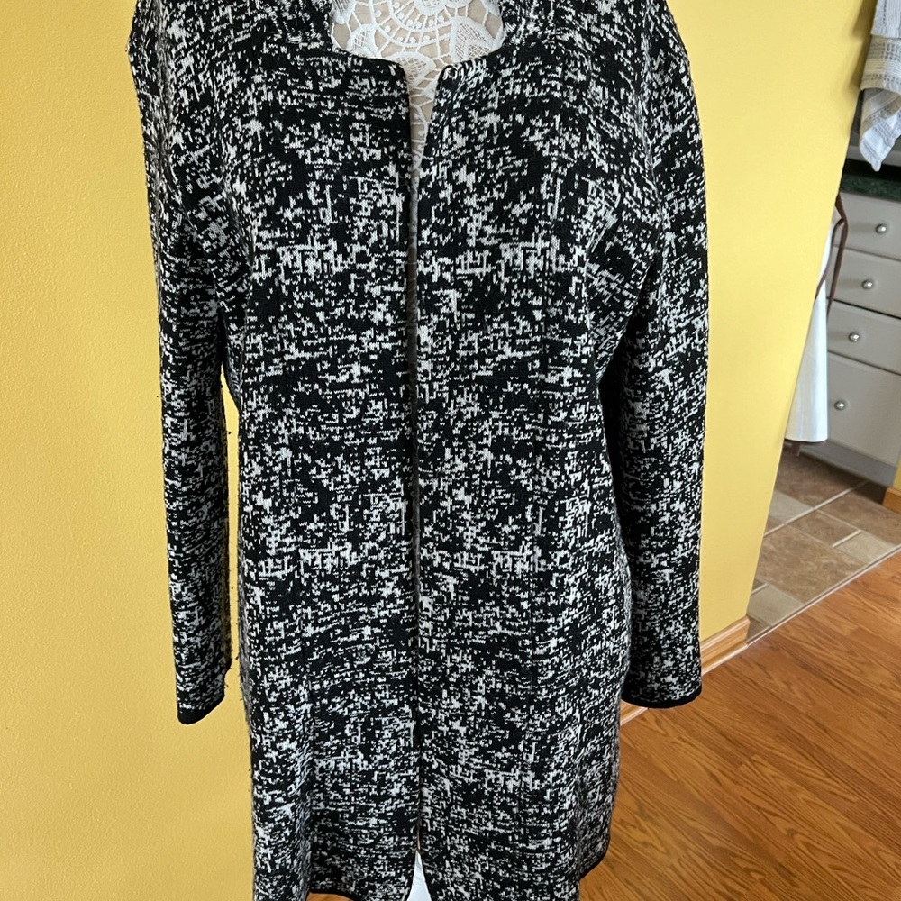 Black and White Patterned Coat